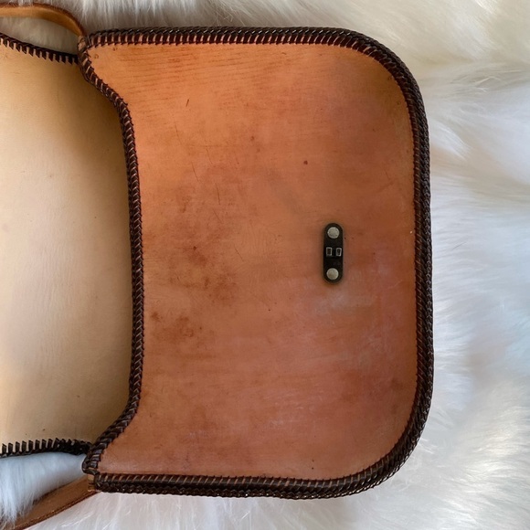 "Heirloom Saddle" Vintage Tooled Leather Shoulder Bag- Western Boho Artisan - Picture 12 of 16